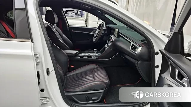 Genesis The New G70 2020 Белый из Кореи, фото 2