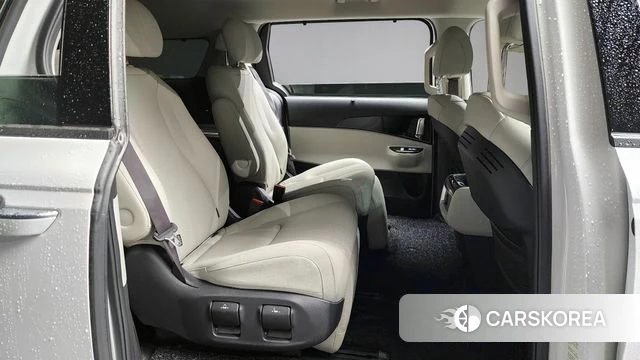 Kia Carnival 4th generation 2022 Белый из Кореи, фото 2