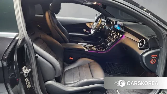 Mercedes-Benz C-Class W205 2020 Черный из Кореи, фото 2