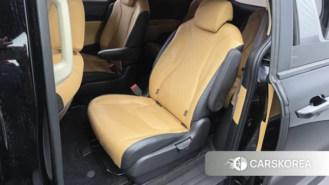 Kia Carnival 4th generation 2023 Черный из Кореи, фото 2