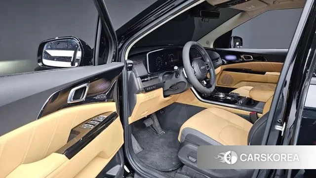 Kia Carnival 4th generation 2023 Черный из Кореи, фото 2