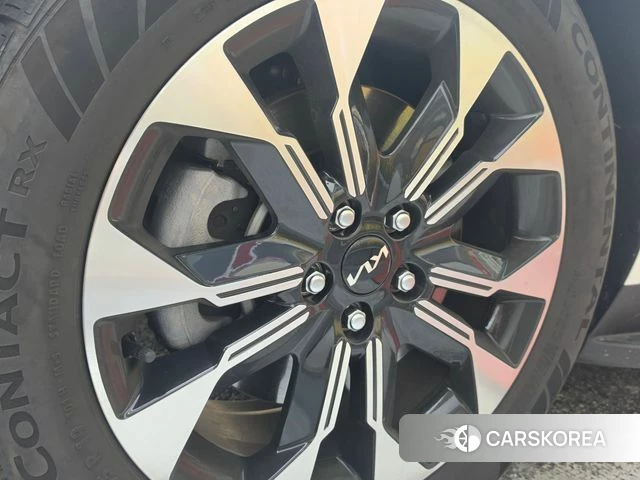 Kia Carnival 4th generation 2023 Белый из Кореи, фото 2