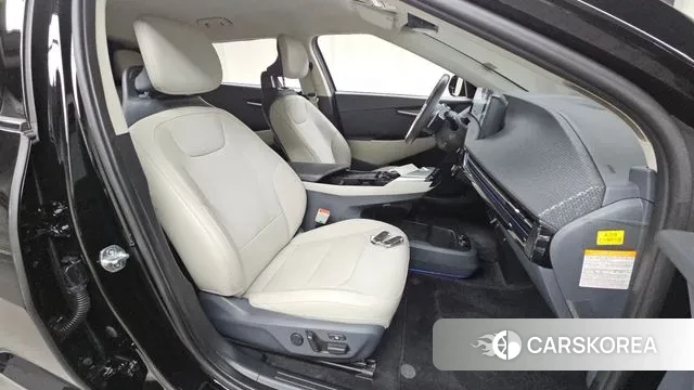 Kia EV6 2022 Черный из Кореи, фото 2