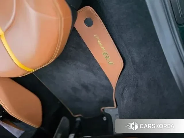 Ferrari F8 Spider 2022 Темно-зеленый из Кореи, фото 2