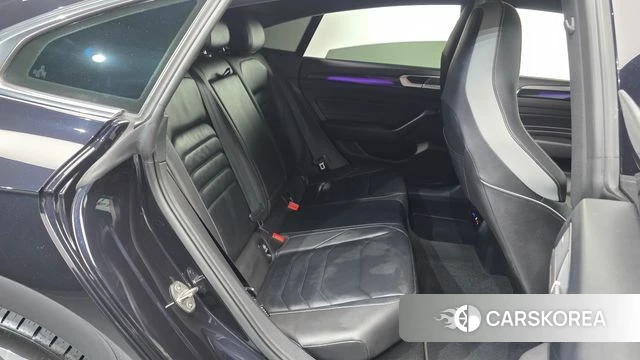 Volkswagen Arteon 2022 Черный из Кореи, фото 2