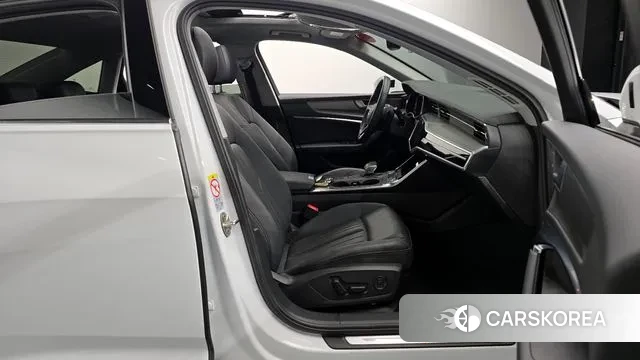 Audi A6 (C8) 2020 Белый из Кореи, фото 2