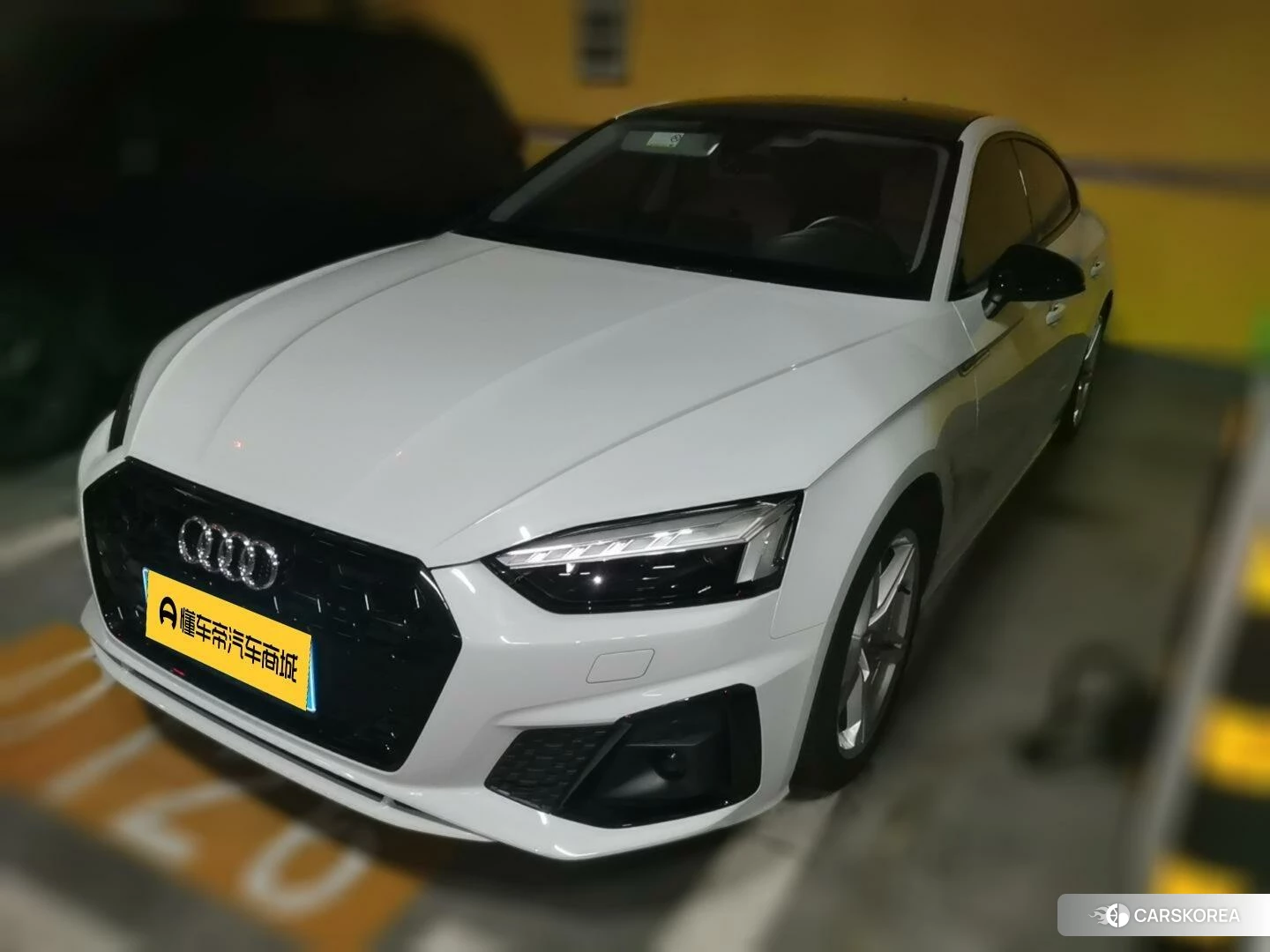 Audi A5 2023 Белый из Китая, фото 2
