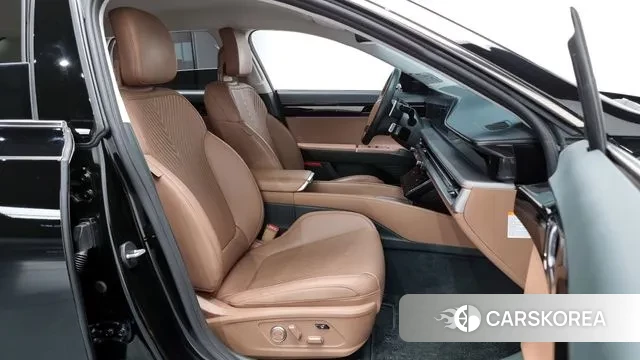 Hyundai Grandeur Hybrid (GN7) 2023 Черный из Кореи, фото 2