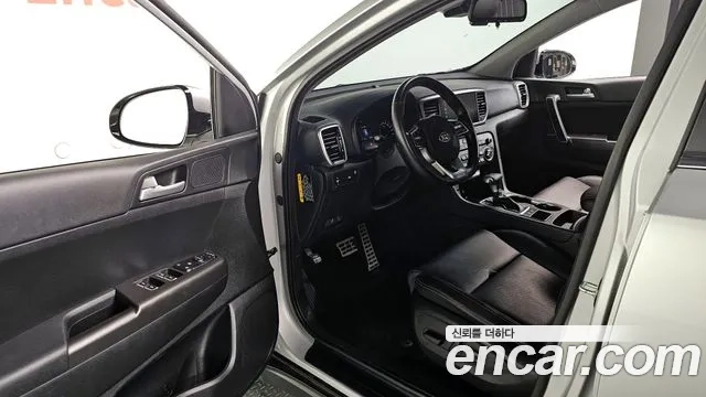 Kia Sportage The Bold 2020 Серебристо-серый из Кореи, фото 2