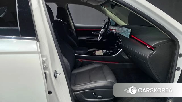 Genesis GV70 2024 Белый из Кореи, фото 2