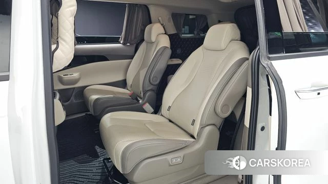 Kia The New Carnival 4th Generation 2025 Белый из Кореи, фото 2