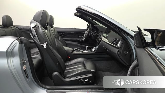 BMW M4 (F82) 2018 Светло-серебряный цвет из Кореи, фото 2