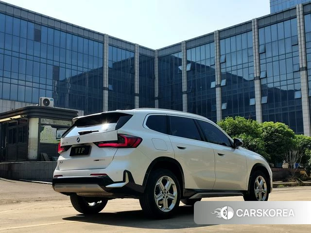 BMW X1 2023 Белый из Китая, фото 2