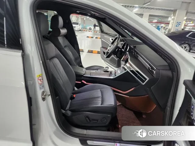 Audi A6 (C8) 2021 Белый из Кореи, фото 2