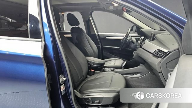 BMW X1 (F48) 2019 Синий из Кореи, фото 2
