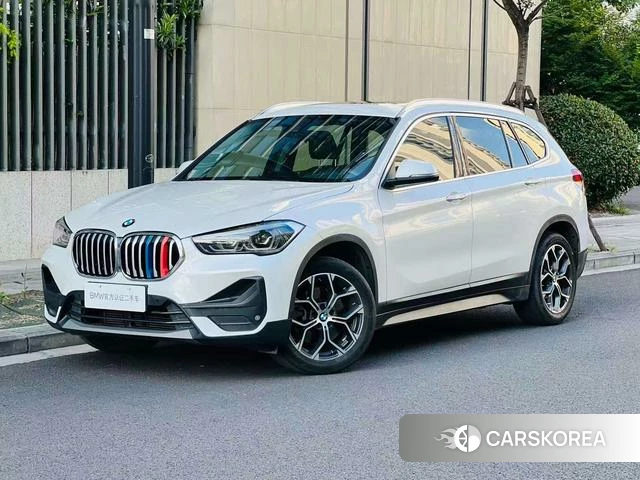 BMW X1 2021 Белый из Китая, фото 2