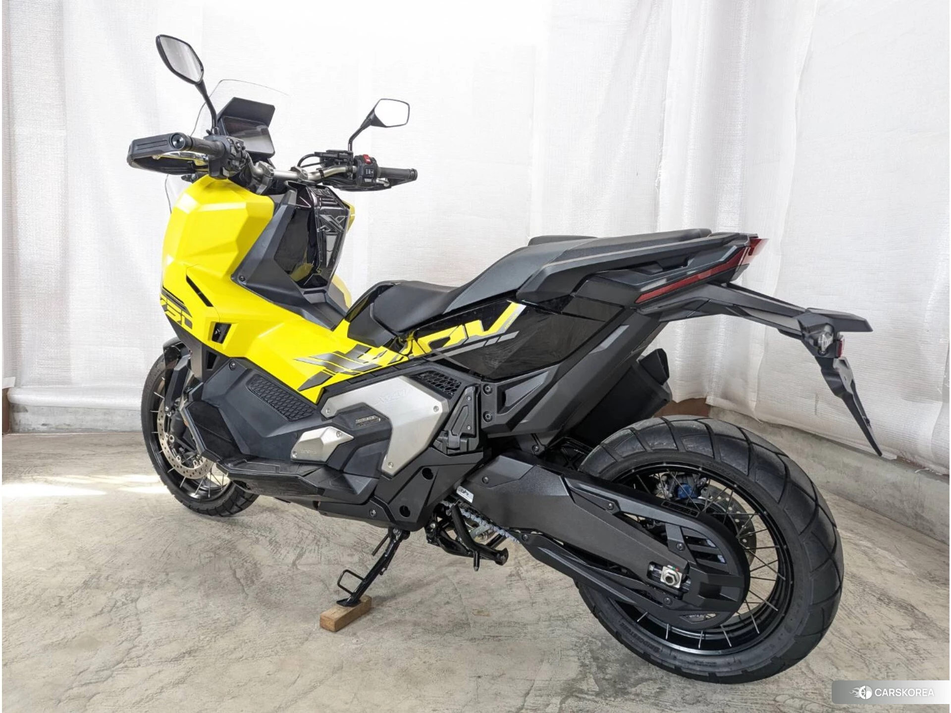 Проданный Honda X-ADV 750 id 4184884 из Японии, фото 3