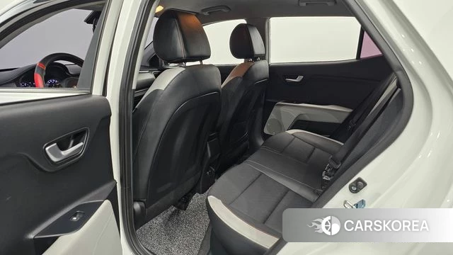 Kia Stonic 2019 Белый из Кореи, фото 2