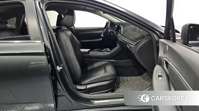 Hyundai Sonata (DN8) 2021 Серый из Кореи, фото 2