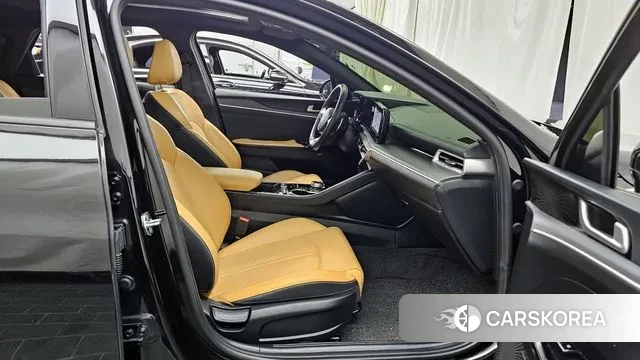 Kia K5 3rd generation 2021 Черный из Кореи, фото 2