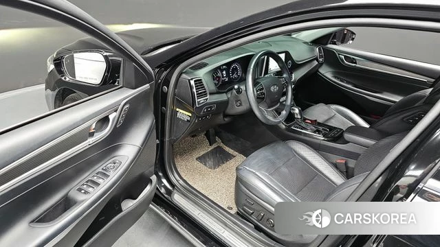 Hyundai Grandeur IG Hybrid 2019 Черный из Кореи, фото 2