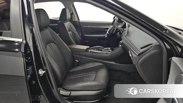 Hyundai Sonata (DN8) 2022 Черный из Кореи, фото 2