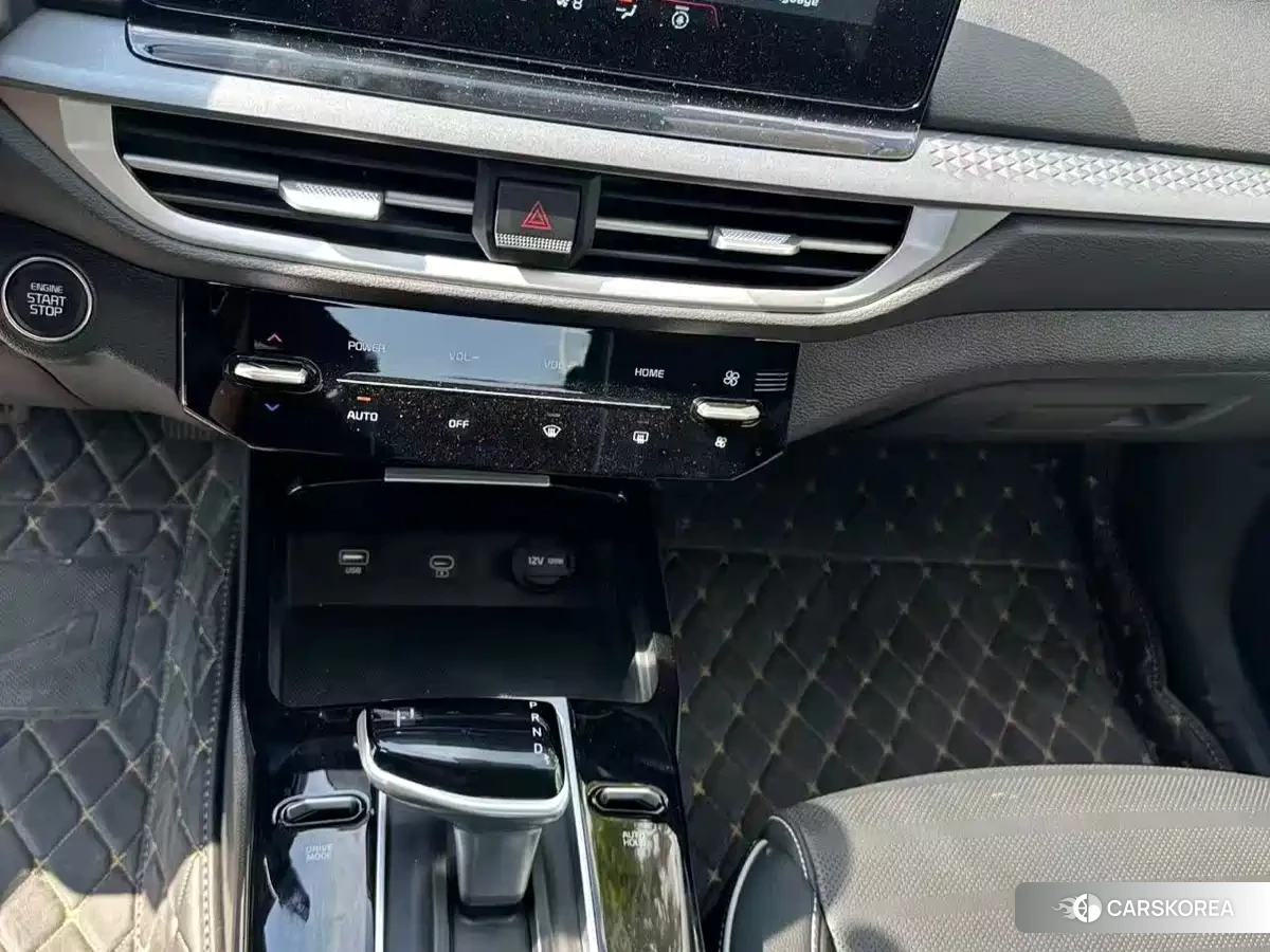 Kia K3 2025 Белый из Китая, фото 2