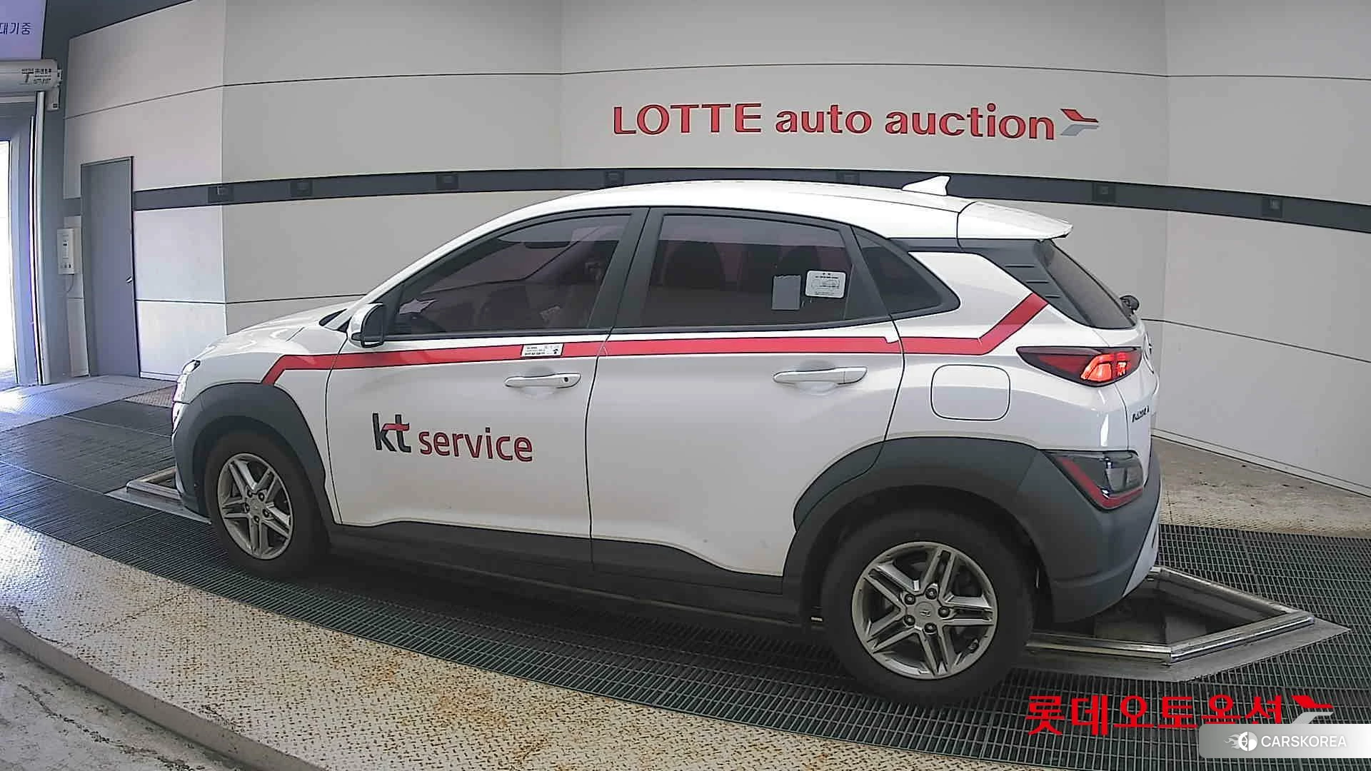 Hyundai Kona 2021 Atlas White из Кореи, фото 2