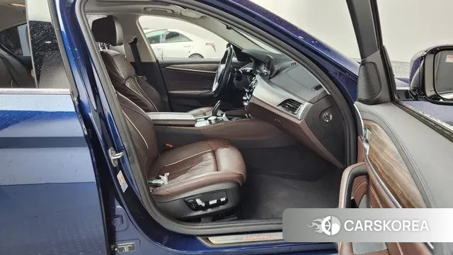 BMW 5 Series (G30) 2020 Синий из Кореи, фото 2