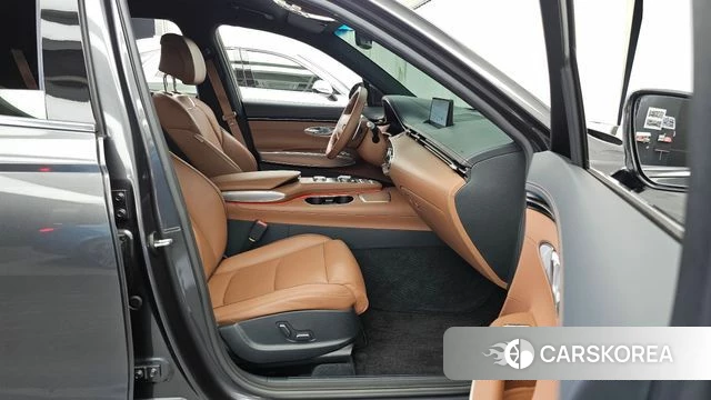 Genesis GV70 2021 Серый из Кореи, фото 2