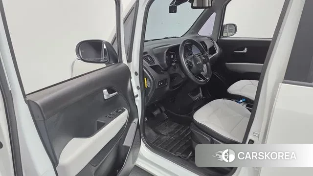 Kia The New Kia Ray 2023 Белый из Кореи, фото 2