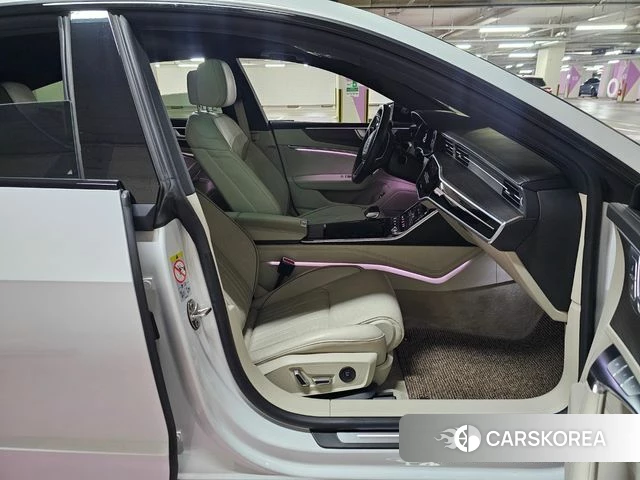 Audi A7 (4K) 2023 Белый из Кореи, фото 2