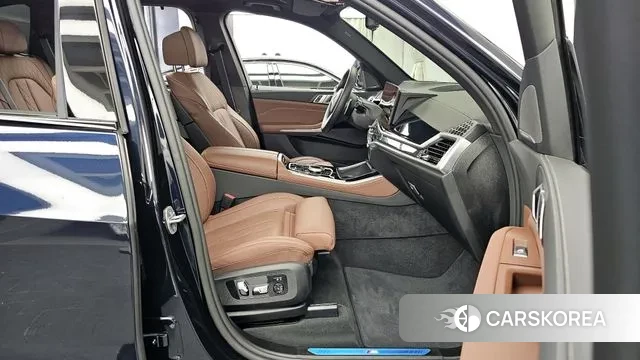 BMW X5 (G05) 2024 Синий из Кореи, фото 2