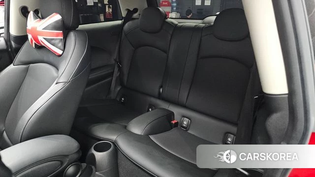Mini Cooper 2021 Красный из Кореи, фото 2