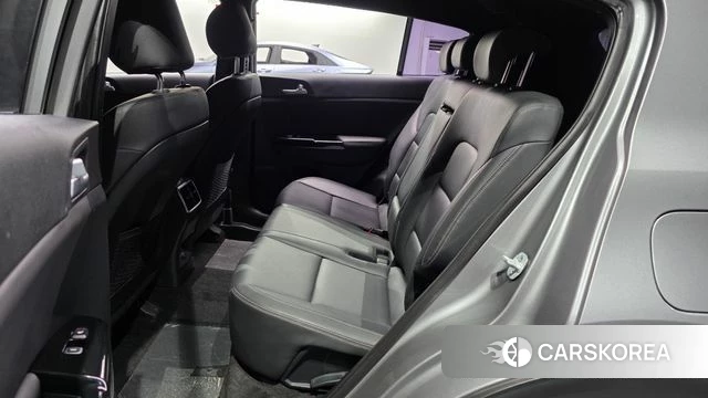 Kia Sportage The Bold 2018 Серебристо-серый из Кореи, фото 2