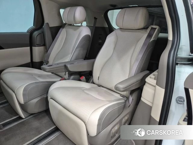 Kia The New Carnival 4th Generation 2023 Белый из Кореи, фото 2