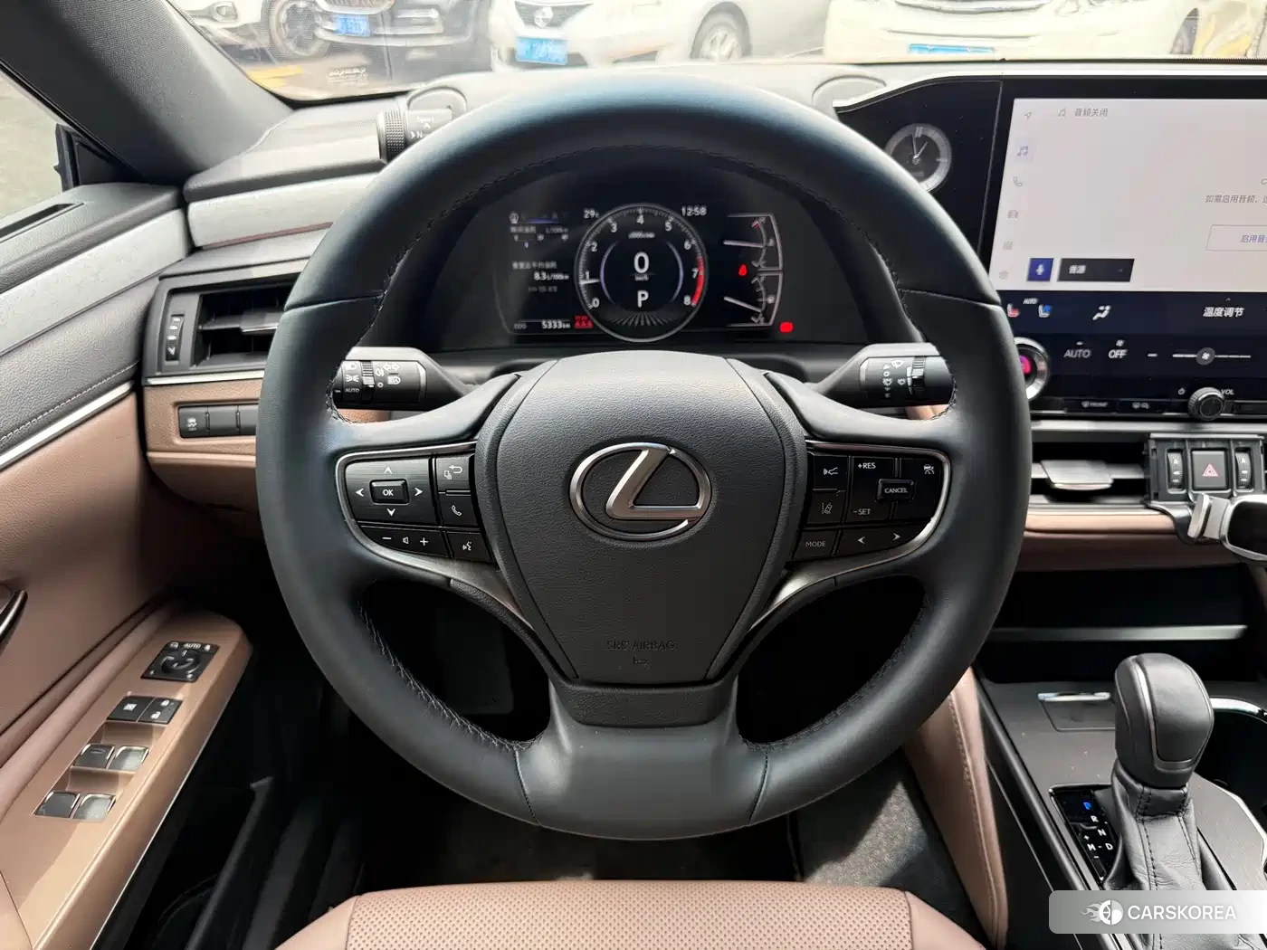 Lexus ES 2025 Silver/gray из Китая, фото 2