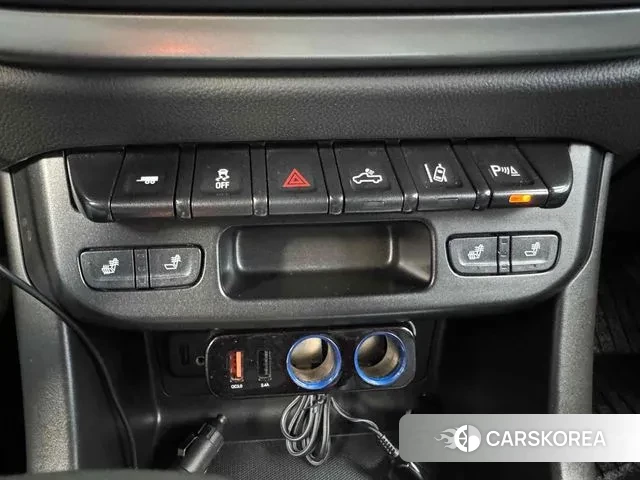 Chevrolet (GM Daewoo) Real New Colorado 2021 Черный из Кореи, фото 2