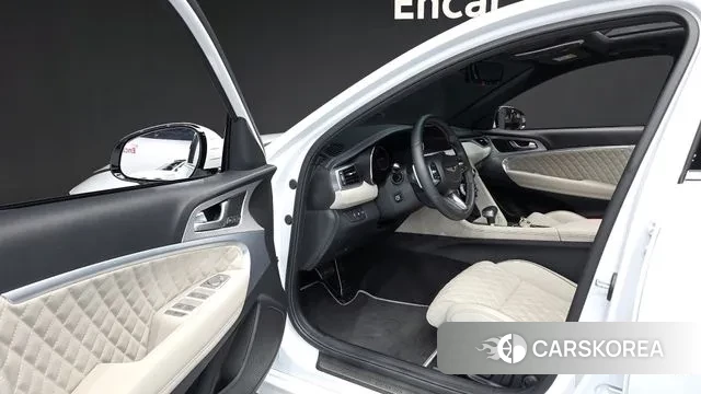 Genesis The New G70 2022 Белый из Кореи, фото 2