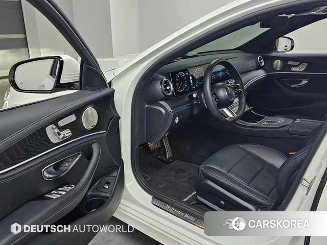 Mercedes-Benz E-Class W213 2023 Белый из Кореи, фото 2