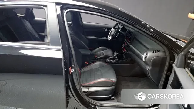 Kia The New K3 2nd generation 2021 Черный из Кореи, фото 2