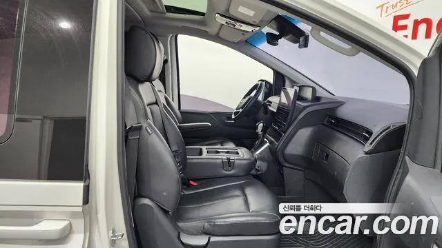 Hyundai Staria id 2574085 из Кореи 2