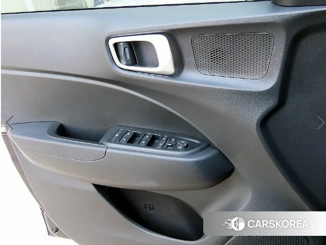 Hyundai Venue 2022 Черный из Кореи, фото 2
