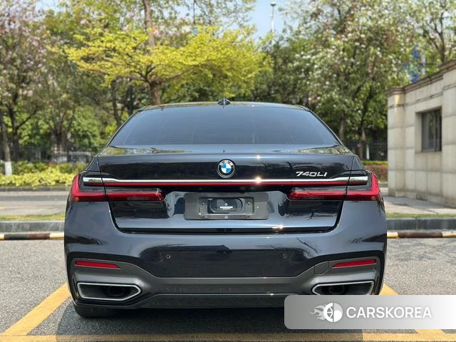 BMW 7 series 2021 Черный из Китая, фото 2