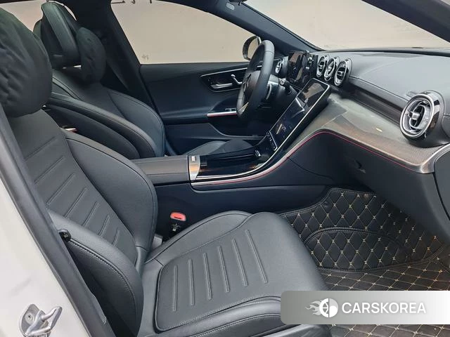 Mercedes-Benz Class C 2024 Белый из Китая, фото 2