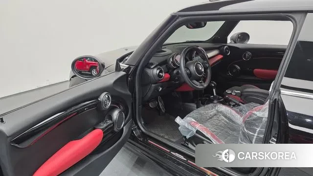 Mini Cooper S 2018 Черный из Кореи, фото 2