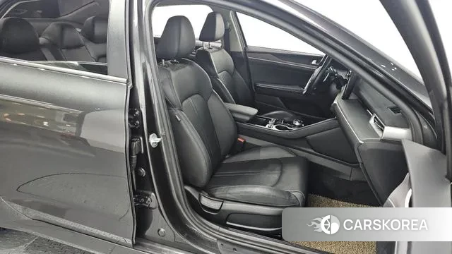 Kia K5 3rd generation 2021 Серый из Кореи, фото 2