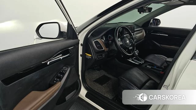 Kia Seltos 2020 Белый из Кореи, фото 2