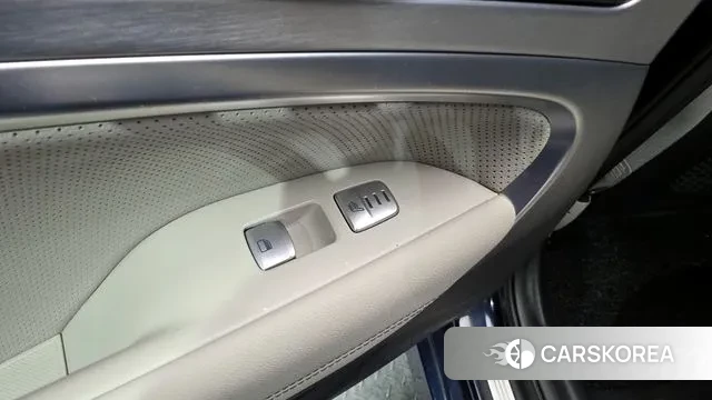 Genesis G70 2019 Синий из Кореи, фото 2