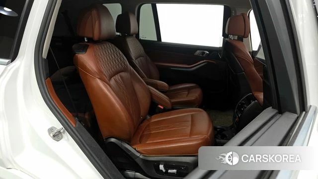 BMW X7 (G07) 2020 Белый из Кореи, фото 2